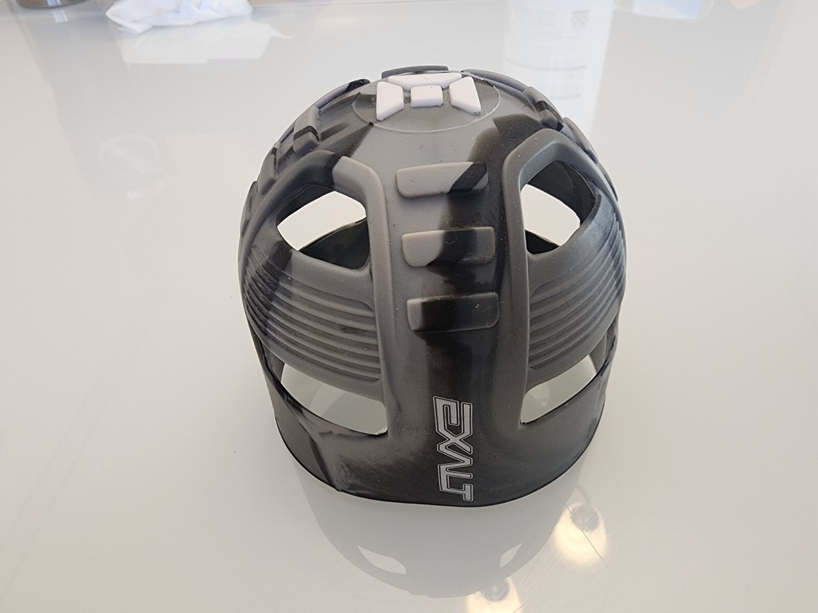 Tank Cover Grip