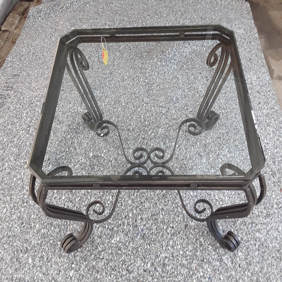 mesa auxiliar superior cristal Foto 2 de 2