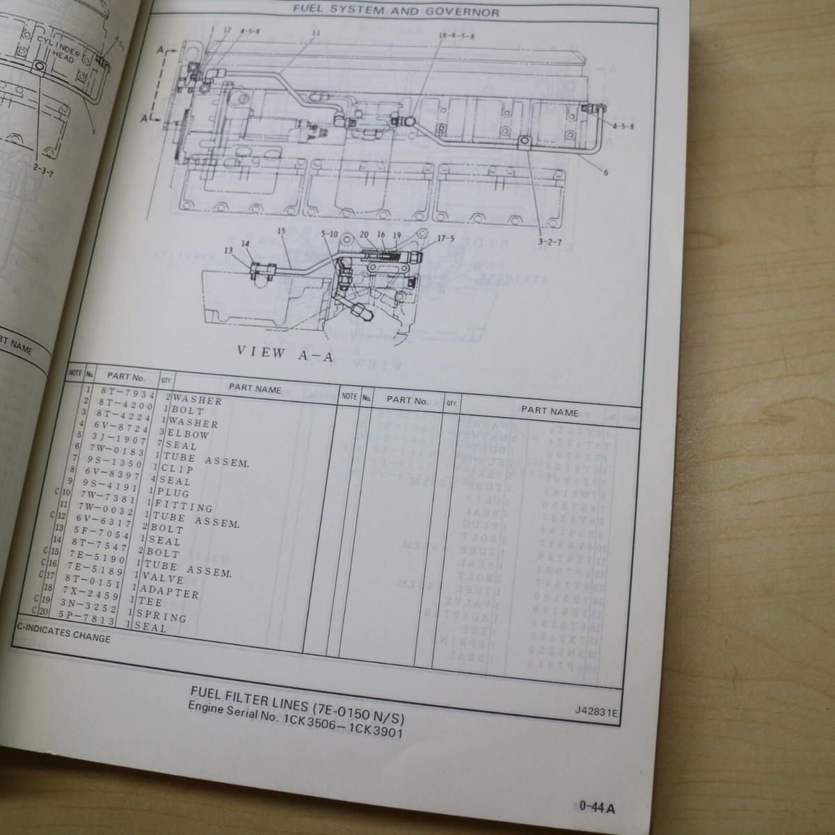 CATERPILLAR E240B EL240B 部品カタログ CAT Caterpillar E240B EL240B Crawler Excavator Parts Manual Book
