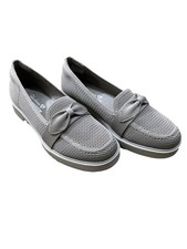 Skechers Cleo Taylor vegan knit Slip On Beige loafers W/Bow Accent Women Sz 6.5