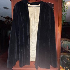 Vintage Black Velvet Cape, Lined, Opera Goth Vampire Cosplay Costume