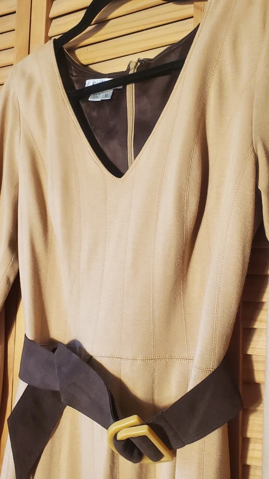 Kay Unger Camel/Tan Pleated Silk Lined Dress W/ Faux Suede Belt Dress Size 10 - Image 4 of 4