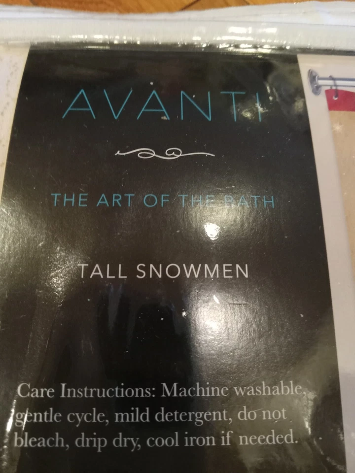 Avanti Muñecos de Nieve Altos con Cardenales y Pinos 72 x72 Tela Cortina de Ducha NUEVO Foto 4 de 4