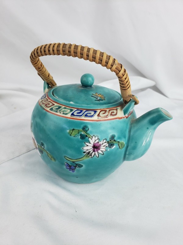Not very old chinese teapot, vintage