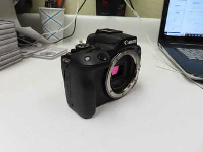 Canon EOS R50 24.2 MP Body Only (Button comes off but fully functional)