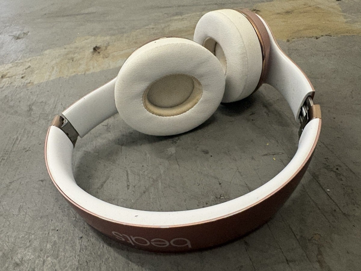 Apple Beats Solo3 Wireless Headphones | eBay