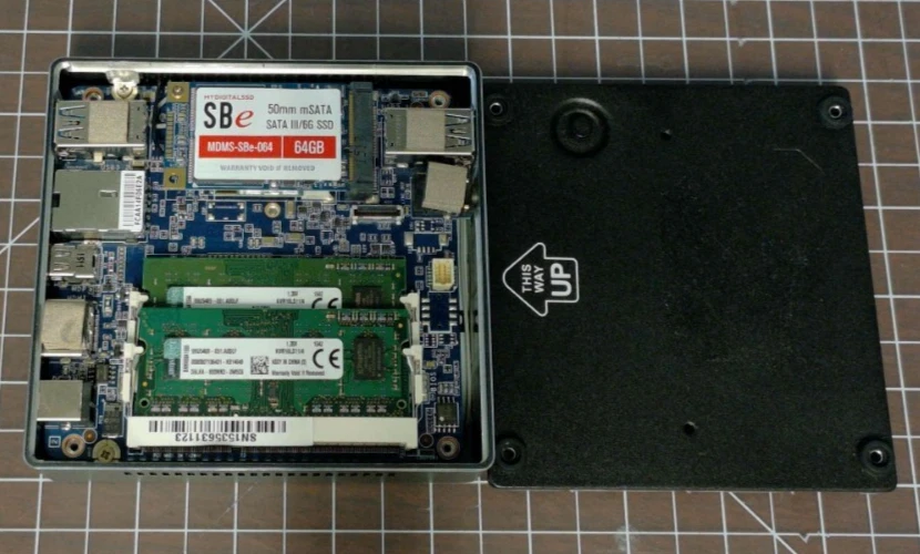 Gigabyte GB-BXI3-4010 BRIX Mini PC i3-4010u 64GB SSD 8GB RAM Win 10 Pro *NO AC* - Image 4 of 4