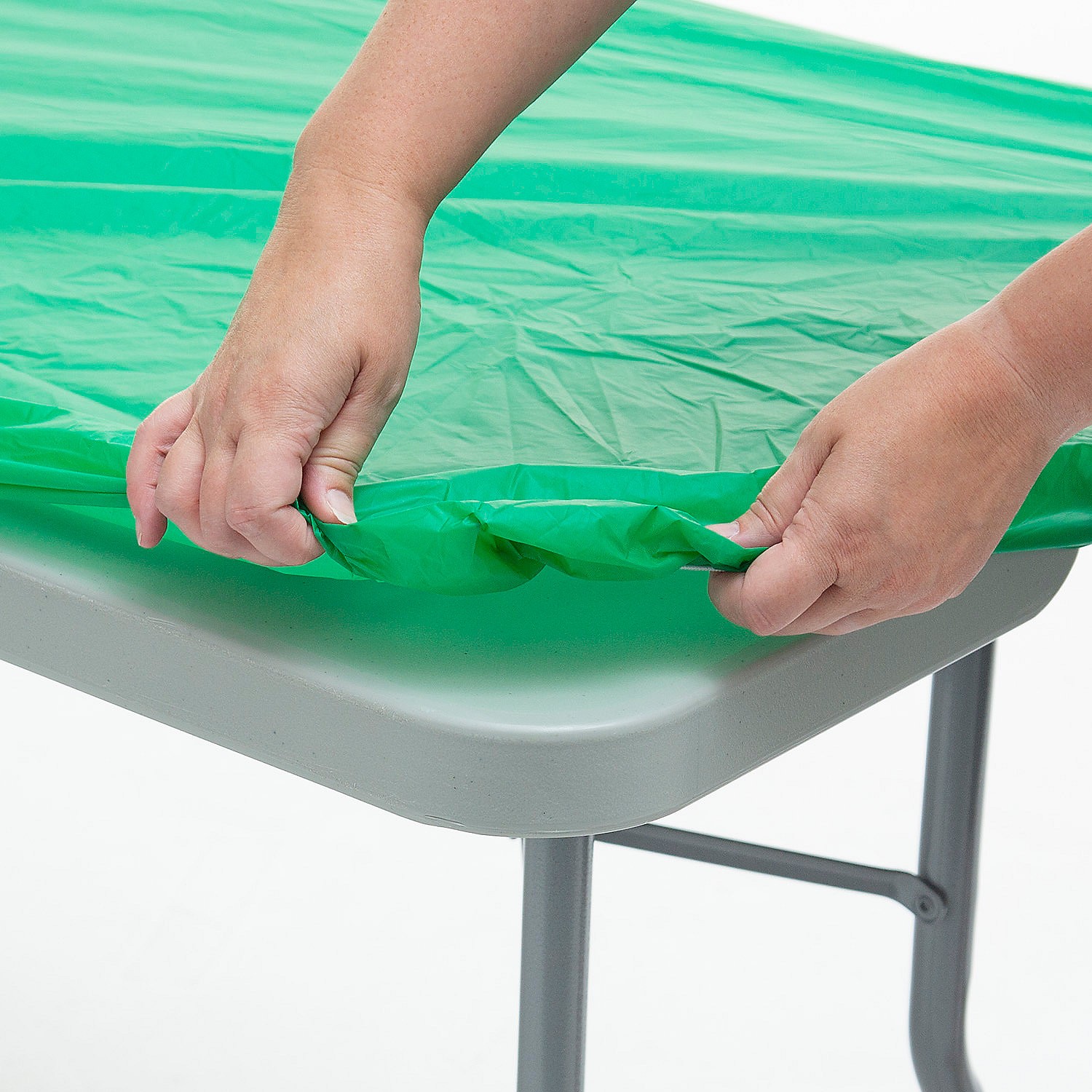 Fun Express 6 Ft. Green Fitted Rectangle Fitted Plastic Tablecloth