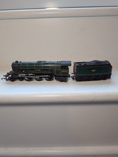 Hornby FLYING SCOTSMAN Loco Engine Train  60103 And Tender