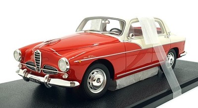 Cult 1/18 Scale Resin CML162-2 - 1958 Alfa Romeo 1900 Super Berlina - White/Red
