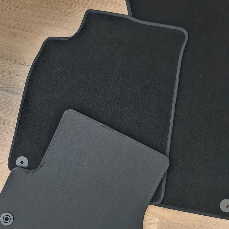 Tapetes de assoalho dianteiros dois carros veludo para Audi A6 C7 2011-2018 forro de tapete impermeável - Imagem 2 de 4