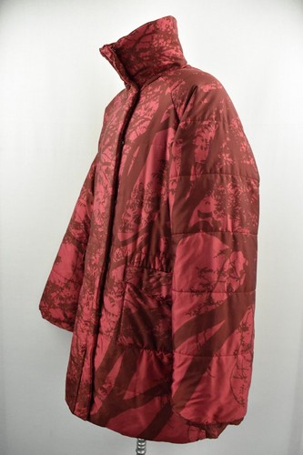 MARIMEKKO Women`s Insulated Jacket Padded Warm Zip Neck Red Coat size L - Picture 3 of 16