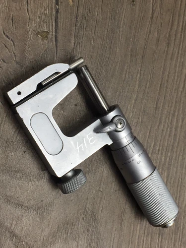 MITUTOYO #117 0-1" ANVIL MICROMETER