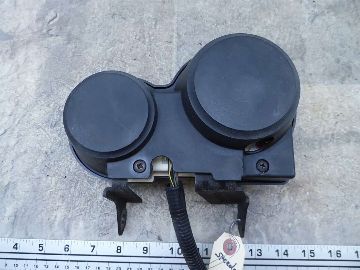 1983 Kawasaki GPz750 K639-1. gauge cluster speedometer