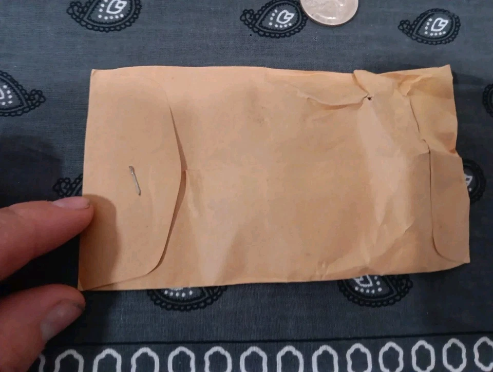 Juego de soportes de sujeción orientales vintage para persianas metálicas Venetain paquete de 2 Foto 2 de 4