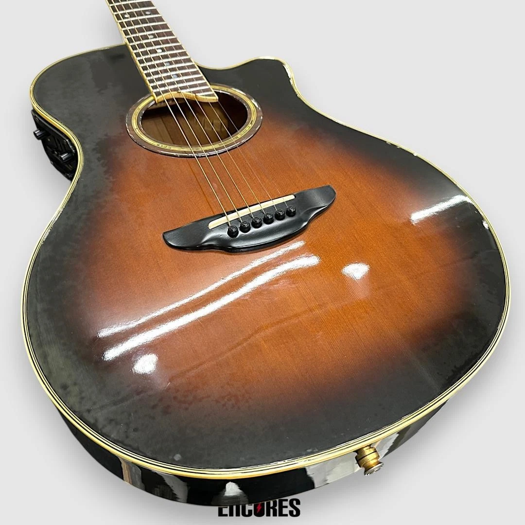 Guitarra Eléctrica Acústica YAMAHA APX-8CS Sunburst Cutaway APX Series