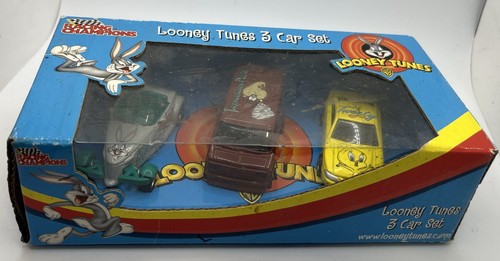 Looney Tunes Toy Car Set with 3 Cars Un opened - Picture 1 of 8