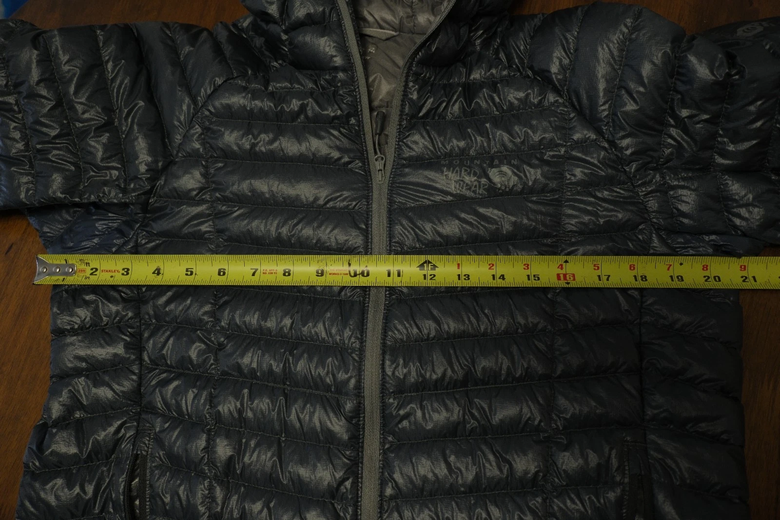 Mountain Hardwear Ghost Whisperer Hooded Down Jacket Men's Medium Gray  image 5