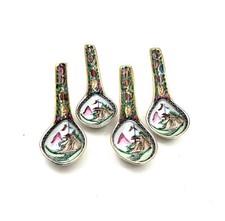 Spoon Set 4 Porcelain Rose Medallion Hand Painted Oriental Vintage Collectibles