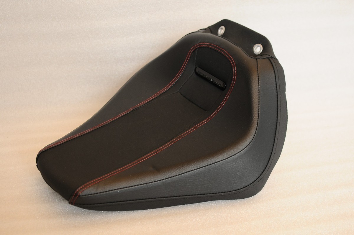 Harley Davidson FXSB Breakout M8 2018 Red OEM Seat 52000261 /513