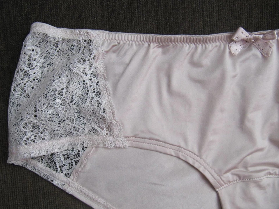 NWT FELINA 730002 "Simone" Low Rise, Nylon With Lace Hipster Boyshorts, Beige, L - Image 2 of 4
