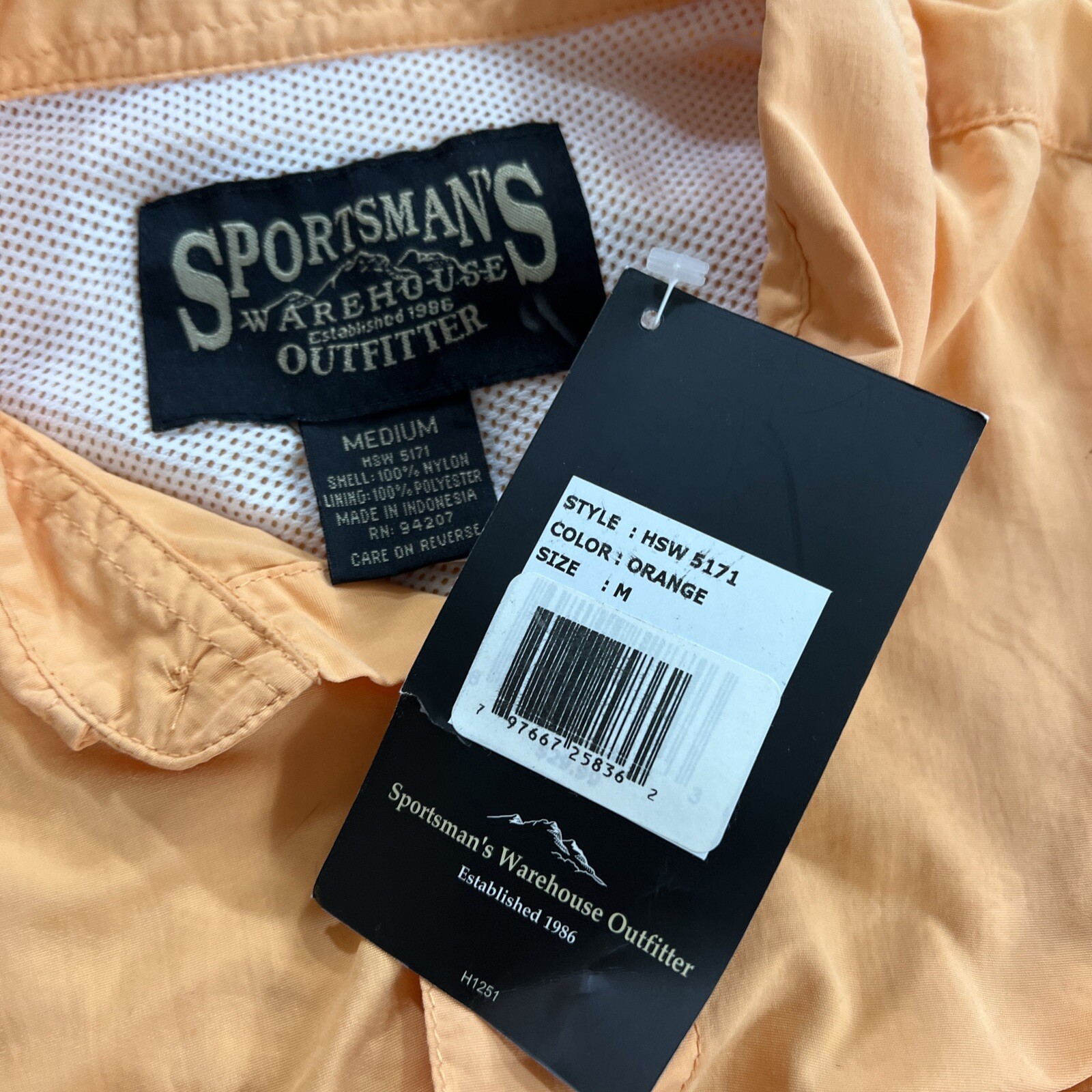 Sportsman’s Warehouse Orange vented long sleeve shirt… Gem