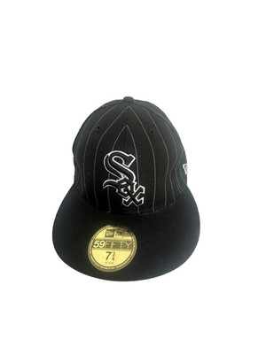 New Era 59FIFTY Chicago White Sox Black Pinstripe Fitted Hat 7 1/4