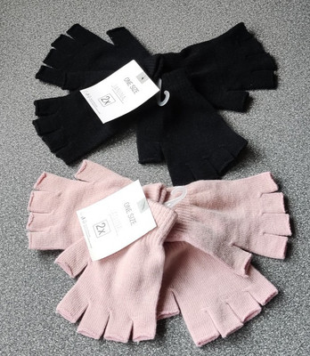 2 Paar Fingerlose Handschuhe schwarz oder rose NEU mit Etikett