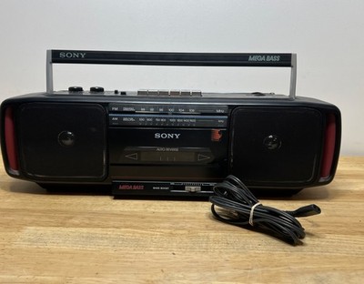 Vintage Sony Mega Bass Radio Cassette-Corder CFS-D20 Radio & Tape Barley Used.