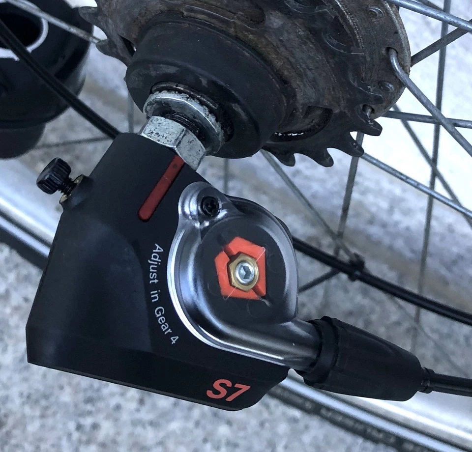 Fahrrad Hinterrad, 28 Zoll, 7-Gang, komplett mit Reifen Schalter Clickbox + Zug - Bild 3 von 4