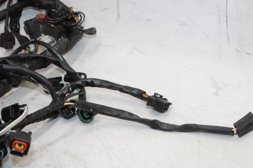 Suzuki Hayabusa GSX1300R 2006 OEM motor principal arnés de cableado motor telar de cable Foto 4 de 4