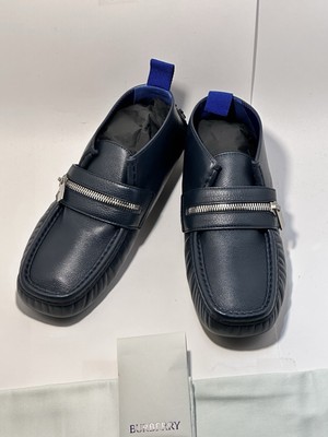 $931.00 BURBERRY PRORSUM Motor Zipped Soft Leather Loafers  display picture 3