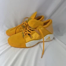 EE3952 Adidas Brooklyn Design Yellow White 11222  Men's Size 16