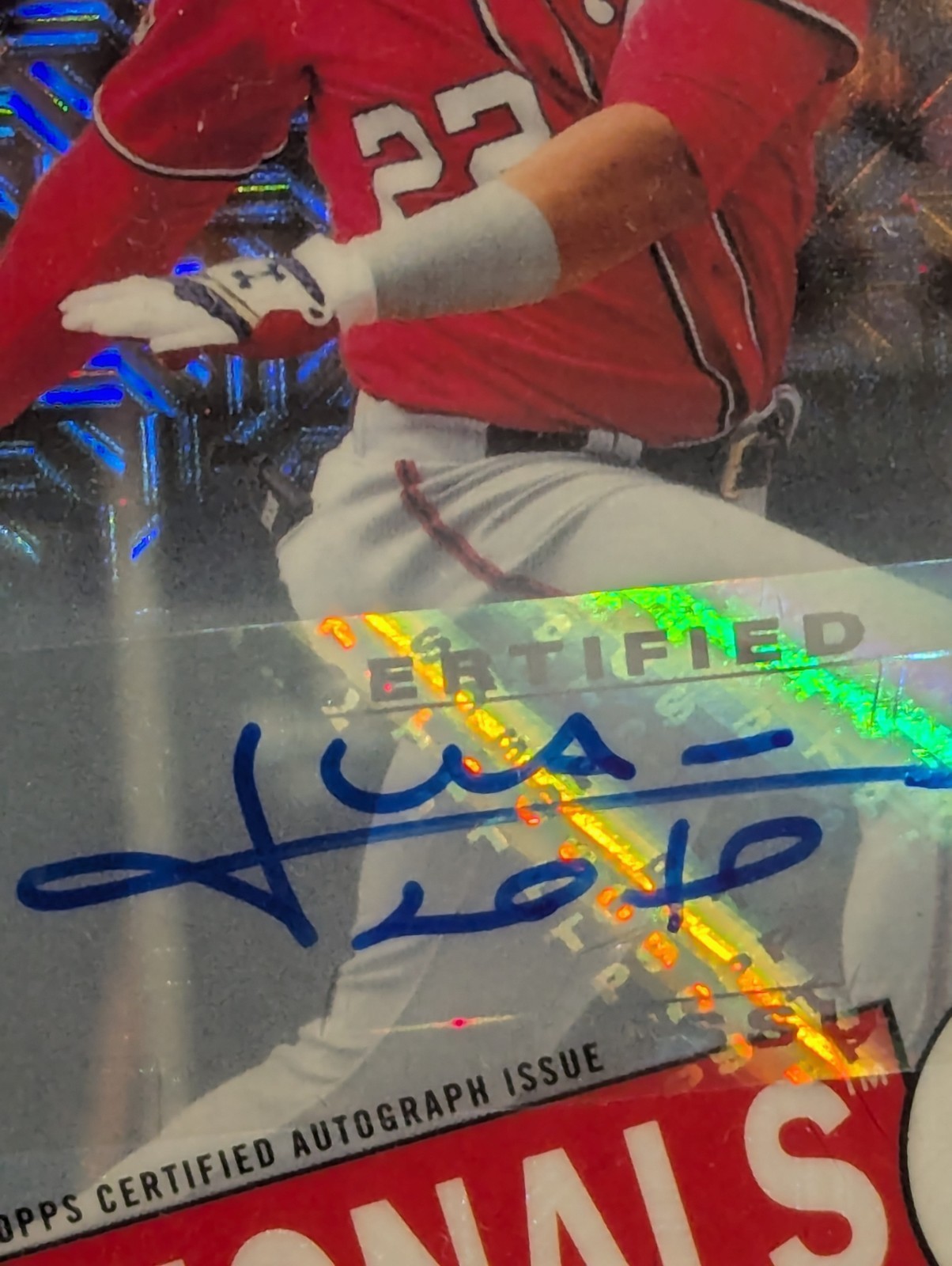 2020 Juan Soto /25 Auto Orange Refractor PSA 8 Silver Pack 1985 Throwback CPC49 view 2