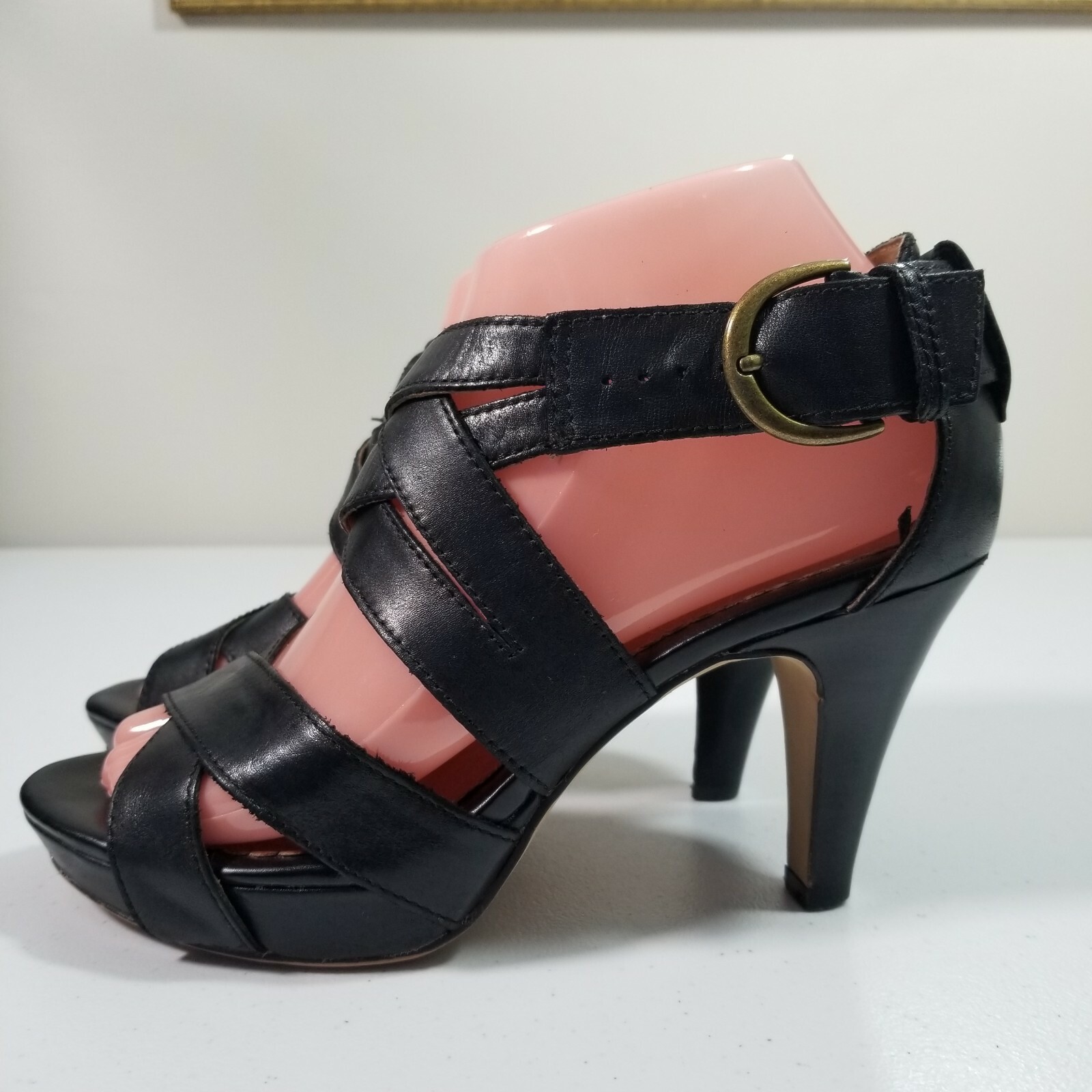 Indigo By Clark's Womens Black Strappy Leather Sa… - image 3