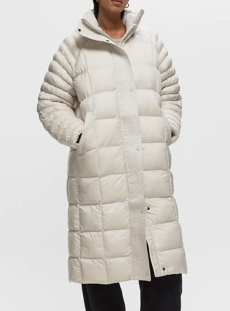 Nike Sportswear Swoosh Puffer PrimaLoft® Damen Mantel FB7670-104 Beige NEU  OVP