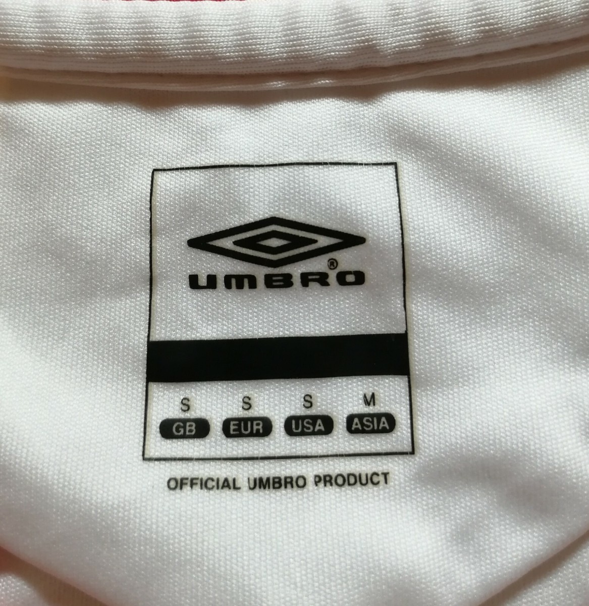 Maillot Umbro Neuchâtel Xamax - Taille 134 - Noir - Enfant - Neuf