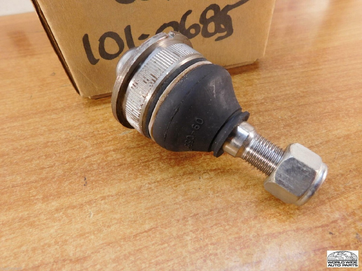 ゴルゴ７２ Volvo 142 144 145 164 Upper Ball Joint Q-H NORS 1967-1975 | eBay
