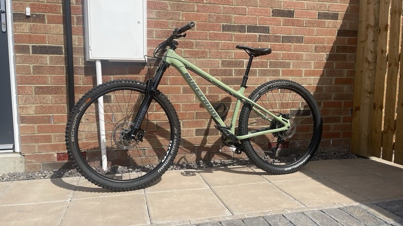 Nukeproof Scout 290 Medium Hardtail Mountain Bike Excellent Condition