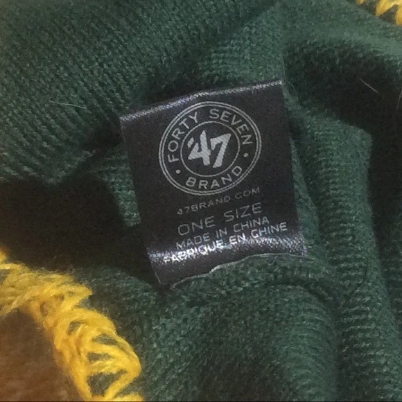 NFL Green Bay Packers Sombrero Barbilla Corbata Orejeras 47 Ropa de Equipo + Go Pack Go Banner Foto 4 de 4