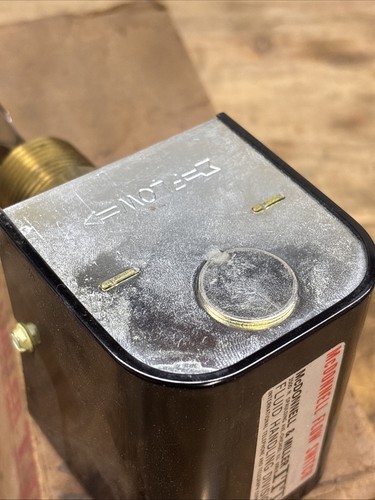 NEW McDonnell & Miller FS4-3 Flow Switch - Picture 3 of 6