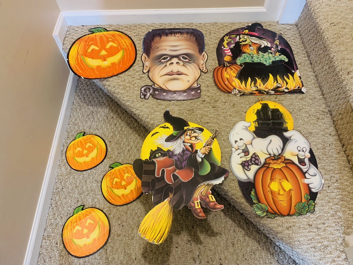 Vintage 1983 Beistle Set of (4) Halloween Witch Paper Cut Out