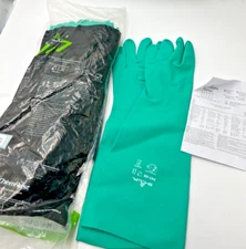 PACK OF 6 PAIRS SHOWA Chemical Resistant Glove 22 mil Large Size 9 747