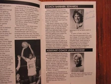 1984 Illinois-Chicago Womens Basketball Guide(12 Sign/BARBARA EDWARDS/JO SWANSON