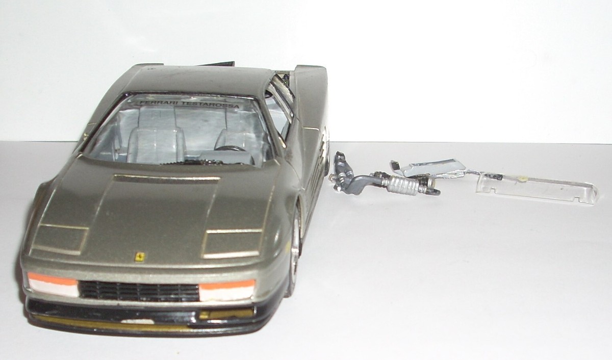 Ferrari Testarossa 1:24 Plastic Model car Kit by Monogram | eBay