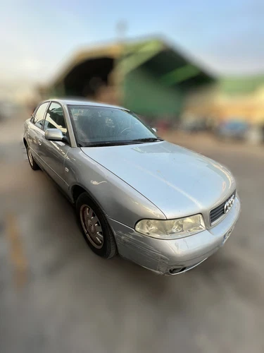 8D1857035D Casseto Porta Oggetti per AUDI A4 BERLINA (B5) 1.9 TDI 1999 201182 - Foto 13 di 16