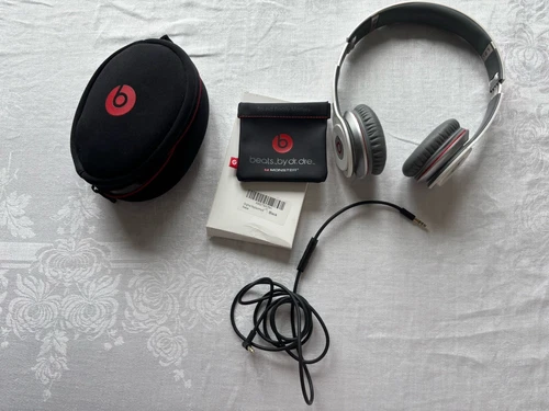 Beats by Dr. Dre Solo HD Monster Wired On-Ear Headphones Tested W/ Cord & Case