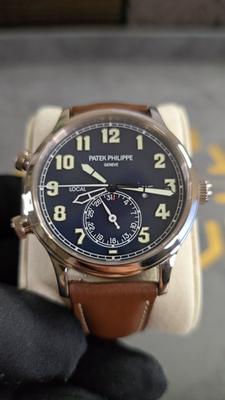 PATEK PHILIPPE CALATRAVA PILOT TRAVEL TIME 5524G-001 42MM 18K