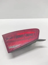 AUDI A8 D4 4H TAILGATE LIGHT LEFT 4H0945093 3.0 DIESEL 184KW 2011 31597562