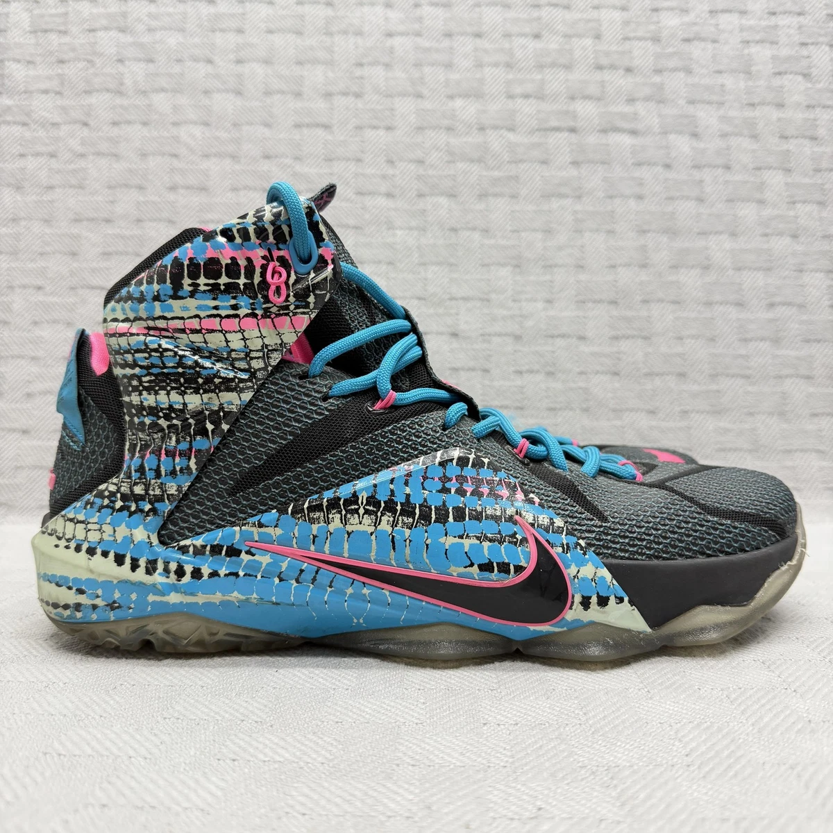 Nike レブロン12 「23 Chromosomes」 Nike LeBron 12 23 Chromosomes for Sale | Authenticity Guaranteed